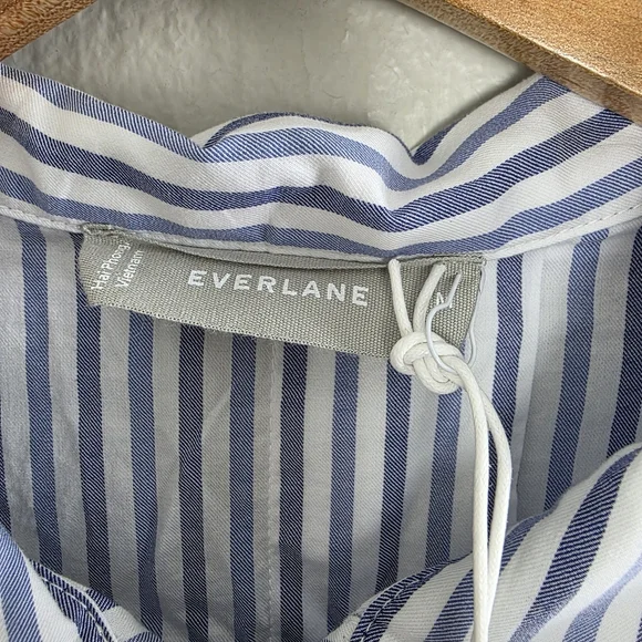 NWT Everlane The Woven PJ Button Down Crop Top Blue White Stripe Cotton Medium - Picture 11 of 14
